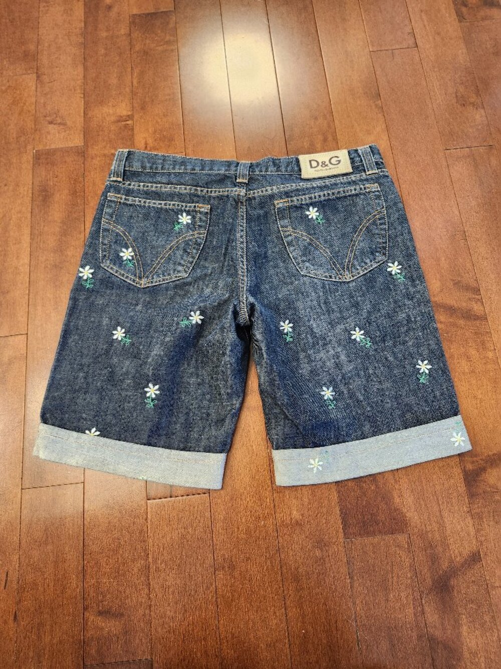 Dolce & Gabbana women's jean shorts in size 31/45 vintage